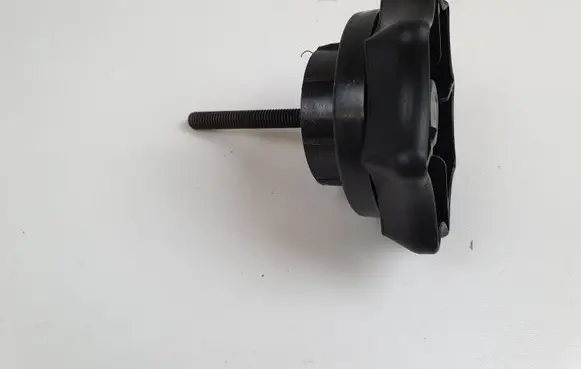 Audi A8 S8 D2 4D Spare wheel mounting bracket 4A0803899
