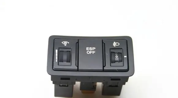 Hyundai i30 ESP (stability program) switch 