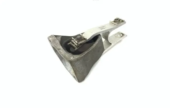 Volvo S90, V90 Engine mount bracket 31339951