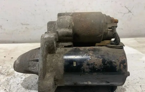 Ford Fiesta Starter motor 1005831221