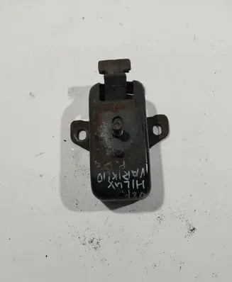 Toyota Hilux (AN10, AN20, AN30) Engine mount bracket 123610L030