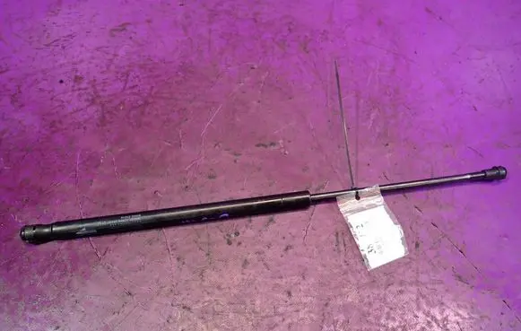 Toyota Aygo AB10 Tailgate strut 