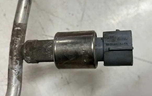 Ford Focus Air conditioning (A/C) pipe/hose 3S4H19D594AA 283502