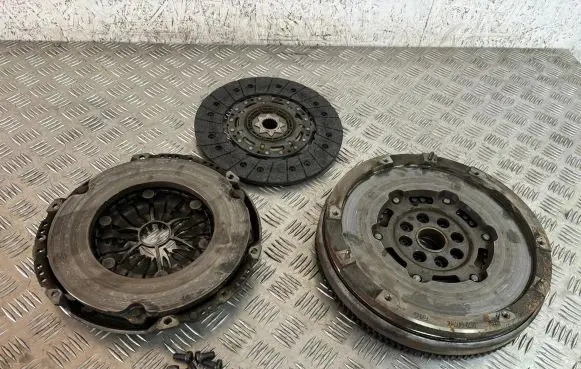 Ford Mondeo MK V Clutch set kit DS7Q7563AE DS7Q6477AC DS7Q7550AA