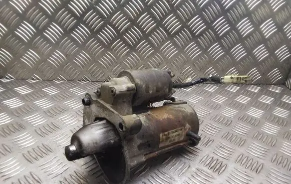 Mazda 3 I Starter motor Y60118400B