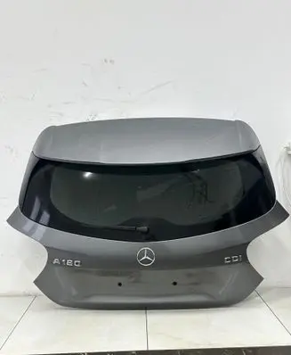 Mercedes-Benz A W176 Tailgate/trunk/boot lid