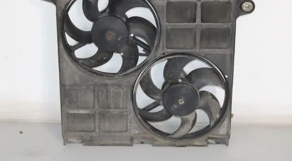 Jaguar XJ X40 Radiator cooling fan shroud 