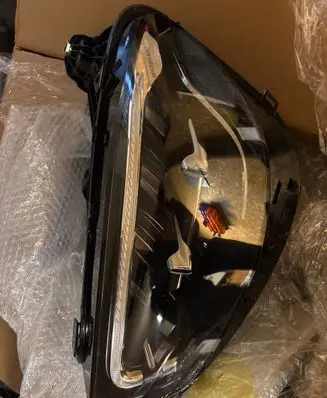 Mercedes-Benz E W213 Headlight/headlamp A2139067509 1EX2576LED