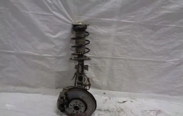 Peugeot 3008 II Front wheel hub spindle knuckle