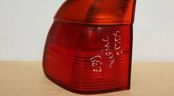 BMW 5 E39 Rear/tail lights 8361671