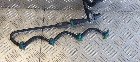 Ford Grand C-MAX Fuel return line/hose 