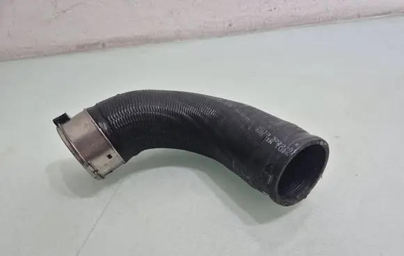 Volvo S60 Intercooler hose/pipe 32222071