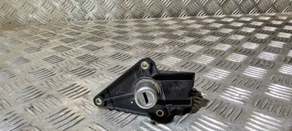 Opel Corsa B Tailgate exterior lock 