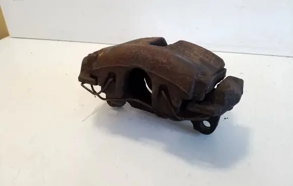 Volkswagen Golf Plus Front brake caliper