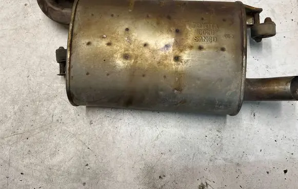 Toyota Corolla Verso AR10 Muffler/silencer