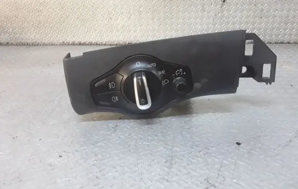 Light switch
