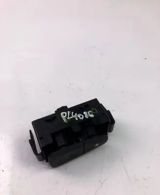 Renault Twingo II Hazard light switch E3160101