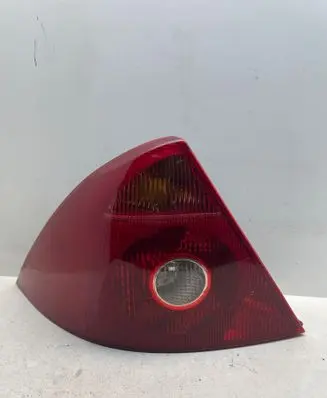 Ford Mondeo Mk III Rear/tail lights 13405A 0374D