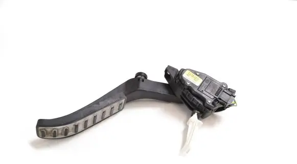 Porsche Cayenne (9PA) Accelerator throttle pedal 7L0723507C