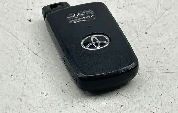 Toyota Auris E180 Ignition key/card