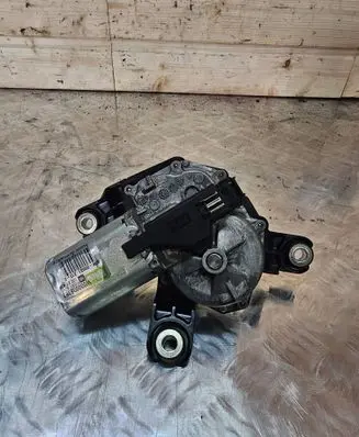 Opel Insignia A Rear window wiper motor 