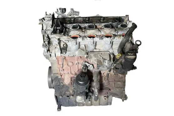 Volvo V70 Engine D4204T P0030725325
