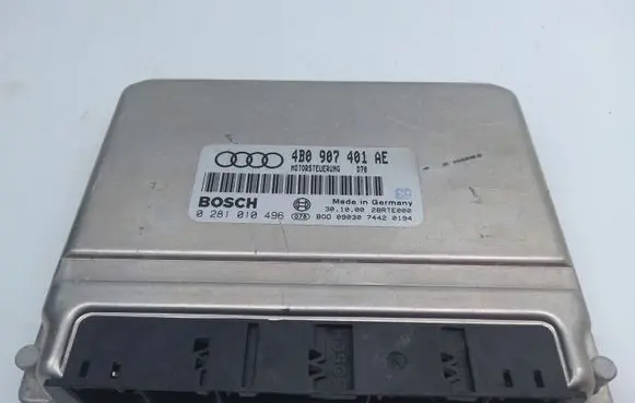Audi A6 S6 C5 4B Engine control unit/module 4B0907401