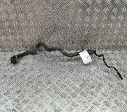 Land Rover Discovery 5 Engine coolant pipe/hose HPLA8C480CB