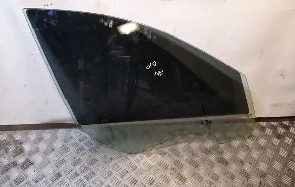 BMW 7 F01 F02 F03 F04 Front door window glass four-door