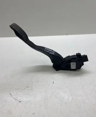 Citroen DS3 Accelerator throttle pedal 9671434080