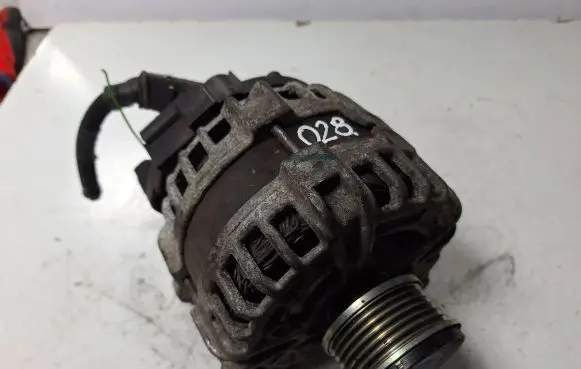 Nissan Qashqai Generator/alternator 23100-4EA0A