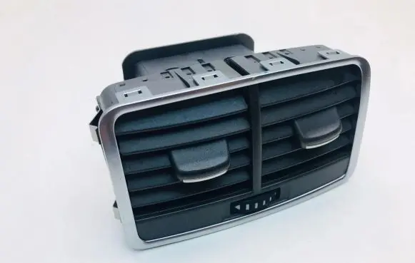 Audi A6 S6 C6 4F Rear air vent grill 4F0819203