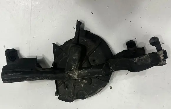 BMW 4 F32 F33 Other body part 8066661 8058561