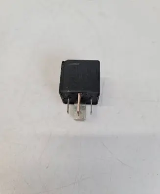 Ford Focus Other relay 7M0951253A V23136J6X45