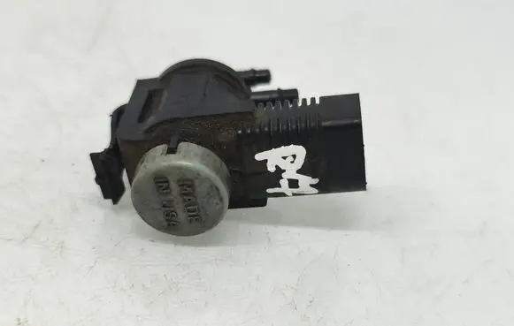 Audi TT TTS Mk2 Turbo solenoid valve 1K0906283A