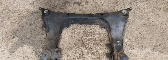Volkswagen PASSAT B5 Front subframe