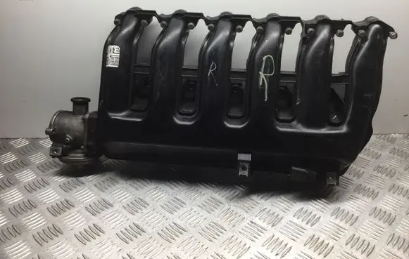 BMW 5 E60 E61 Intake manifold 7790701