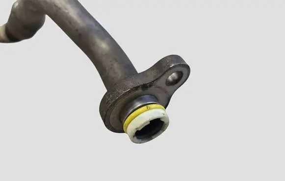 Volvo S60 Air conditioning (A/C) pipe/hose 31455071