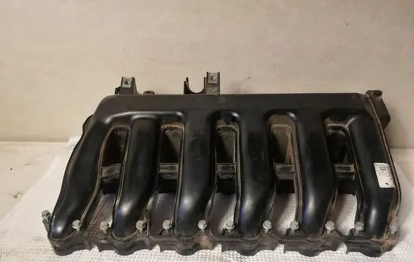 BMW 5 E60 E61 Intake manifold