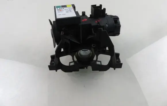 Opel Agila A Ignition lock 5WK47631 13144390