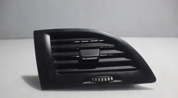Skoda Roomster (5J) Dashboard side air vent grill/cover trim