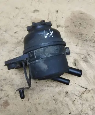 BMW X1 E84 Power steering fluid tank/reservoir 6851218 10637110