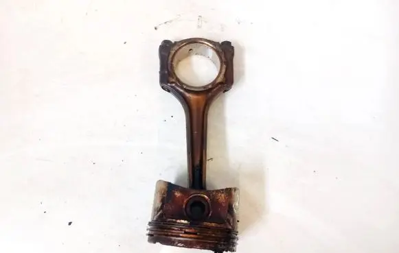 Fiat Punto (188) Piston with connecting rod