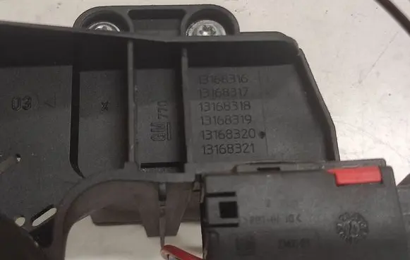 Opel Corsa C Tailgate exterior lock 13168320 09183495 32505603