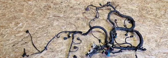 Volvo V50 Engine installation wiring loom 30679975