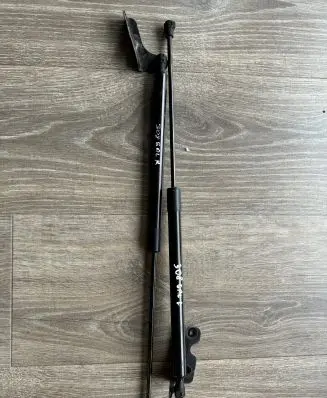 Peugeot 308 Tailgate strut 9836764480 9836764780