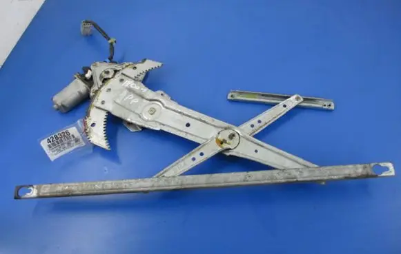 Honda HR-V Front door window regulator with motor