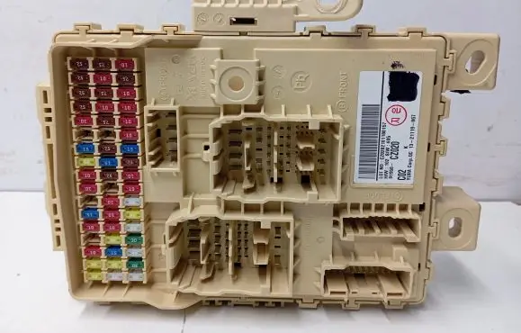 Hyundai Tucson IV NX4 Fuse module 91950CZ020