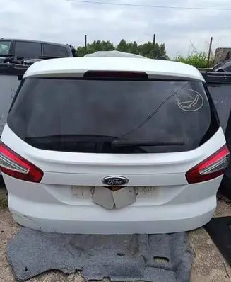 Ford Mondeo MK IV Tailgate/trunk/boot lid
