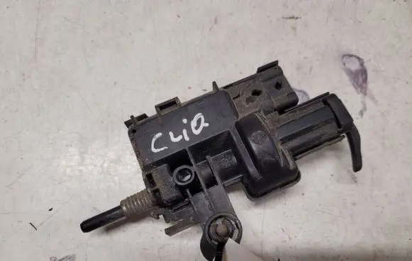 Renault Clio III Central locking motor 